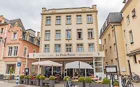 Hotel Le Petit Poete